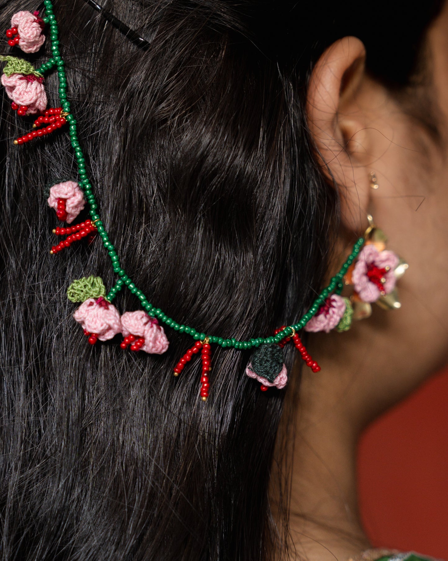 Gulabi Gleam Earrings with Gulabi Earchains