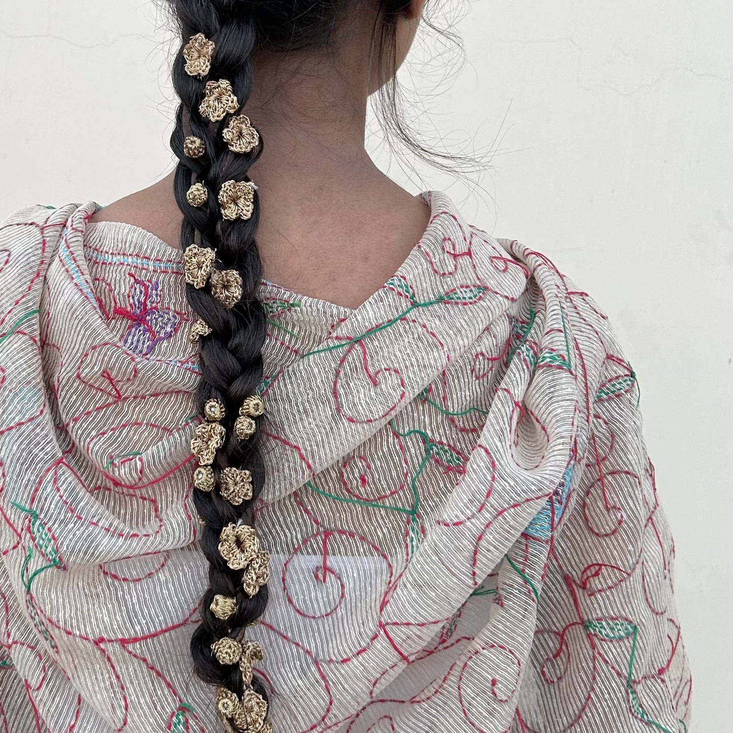 Golden Flower Parandi