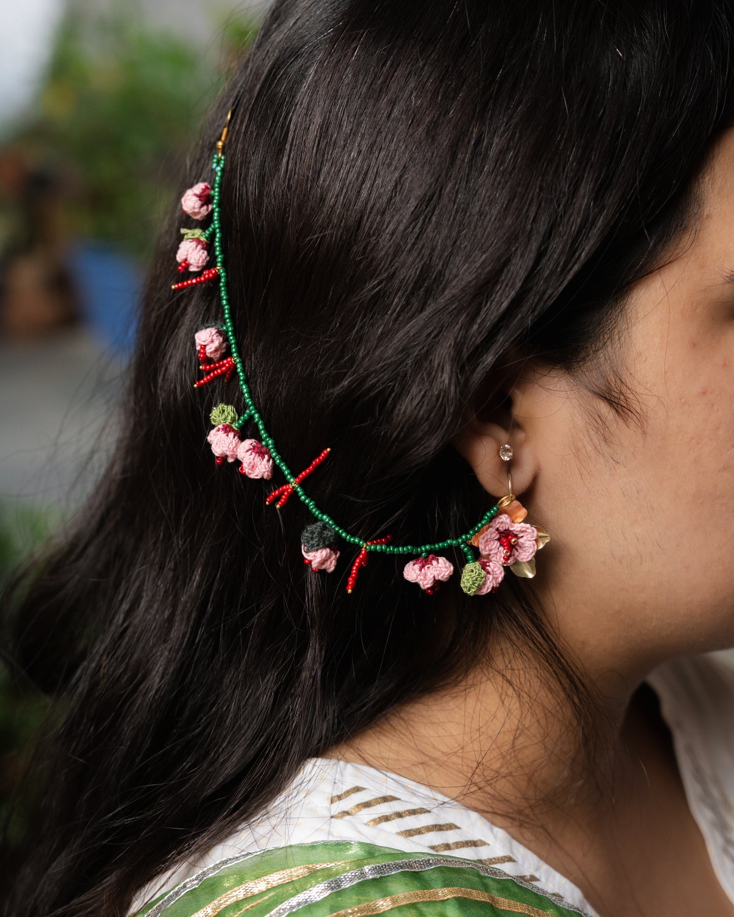Gulabi Drops Earchains