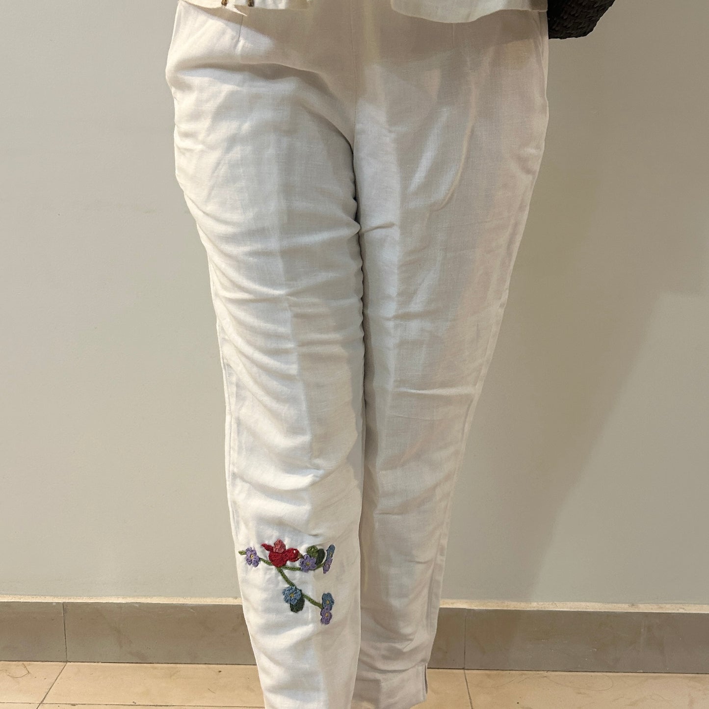 White Serene Stich Linen Trouser