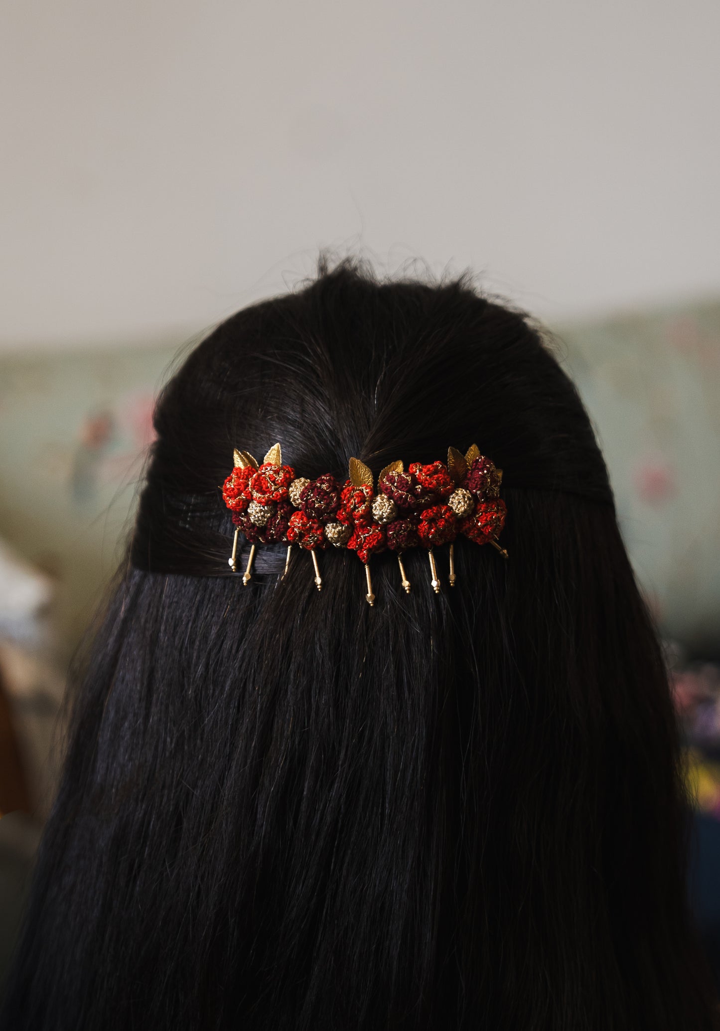 Zari Roses Hair Comb