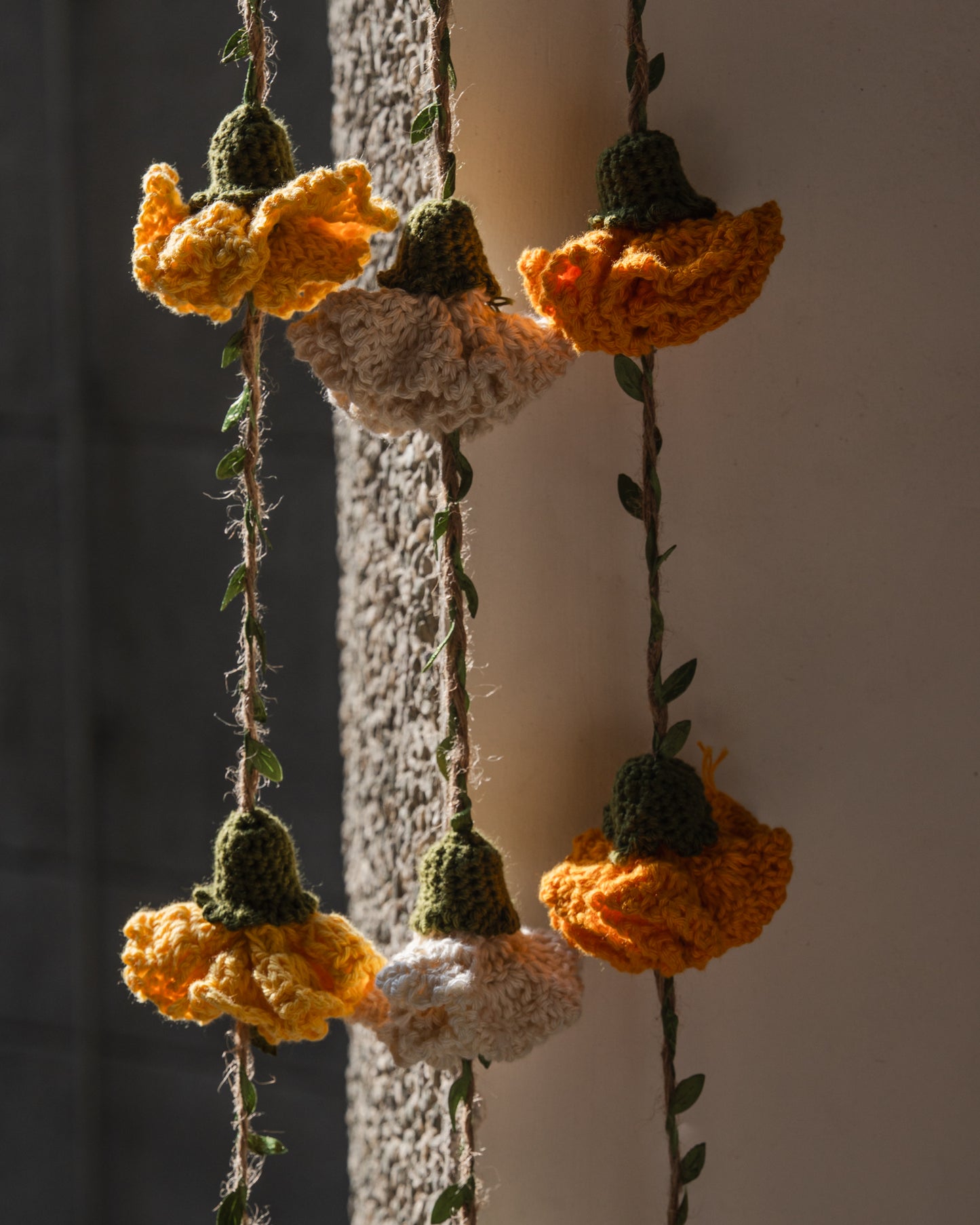 Bloom Marigold Hanging (Set of 3)