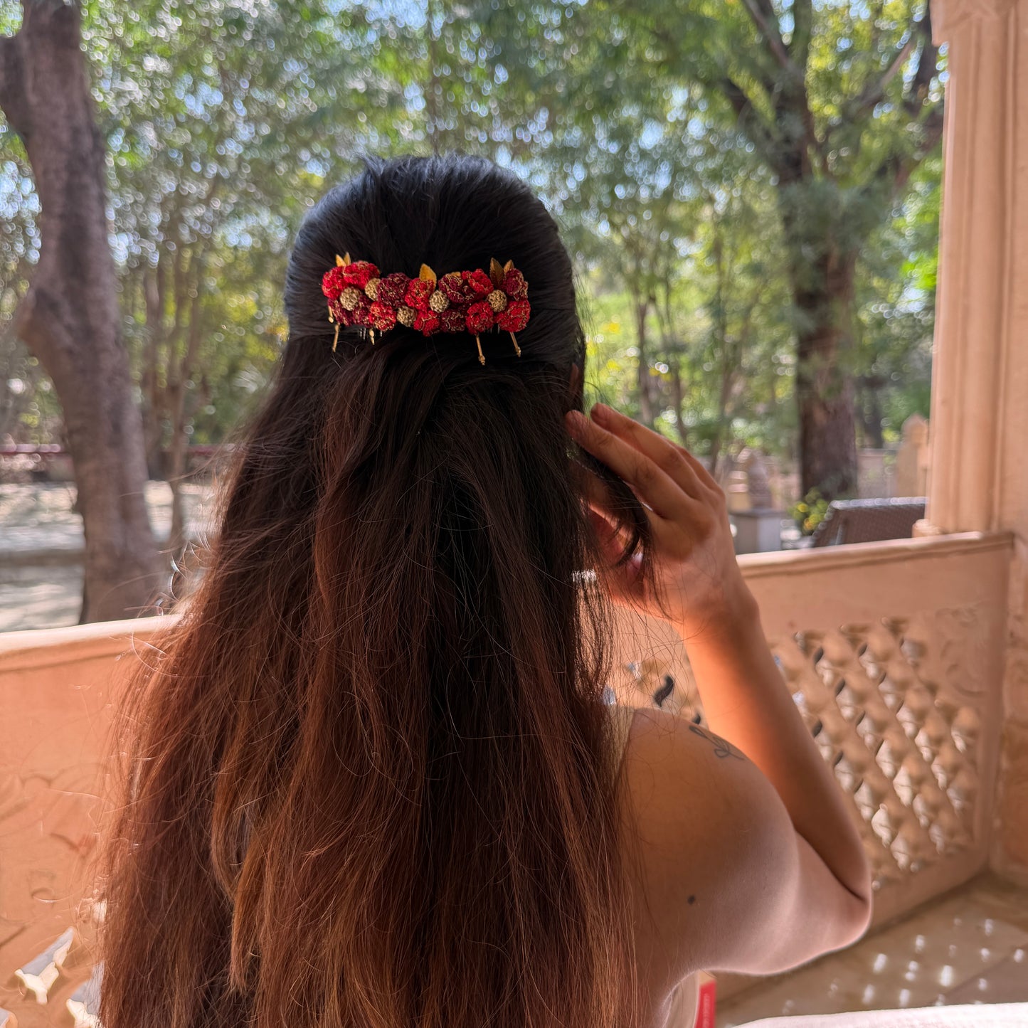 Zari Roses Hair Comb