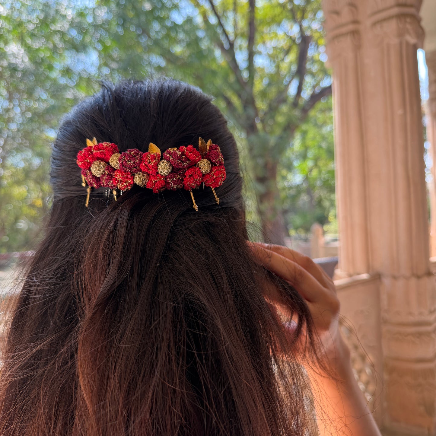 Zari Roses Hair Comb