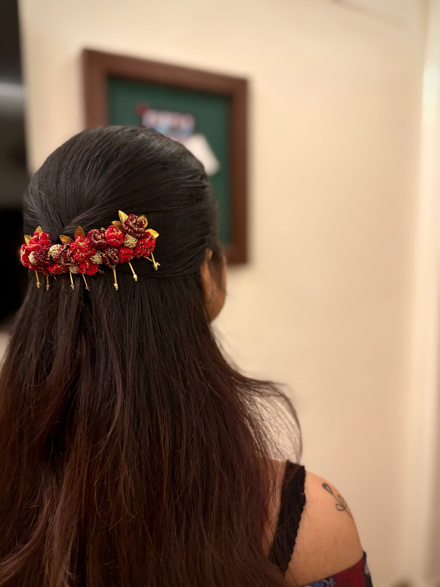Zari Roses Hair Comb