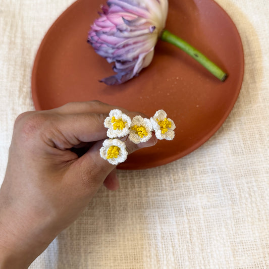 Safed Phool Hairpins