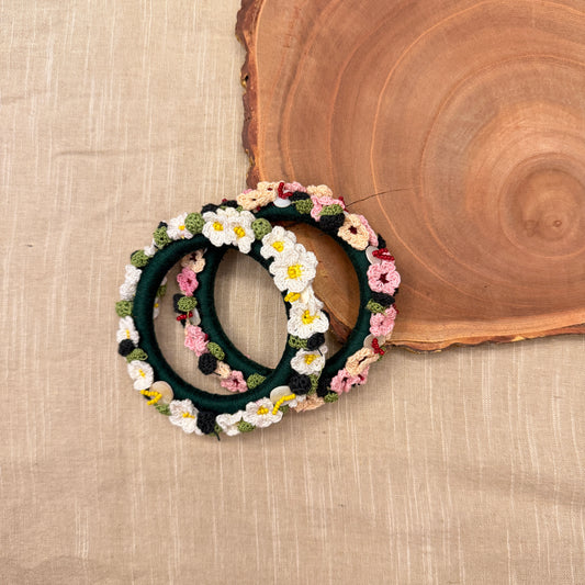 Set of Gulabi and Safed Phool Bangles