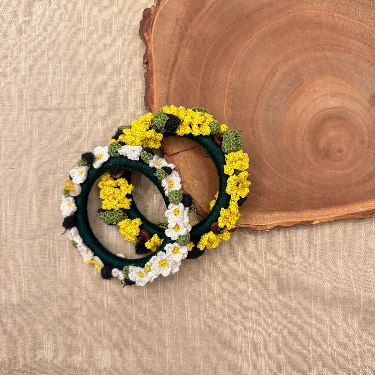 Set of Surajmukhi and Safed Phool Bangles