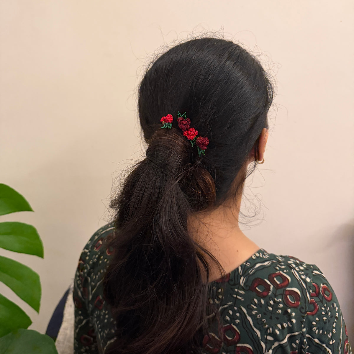 Gulab Hairpins