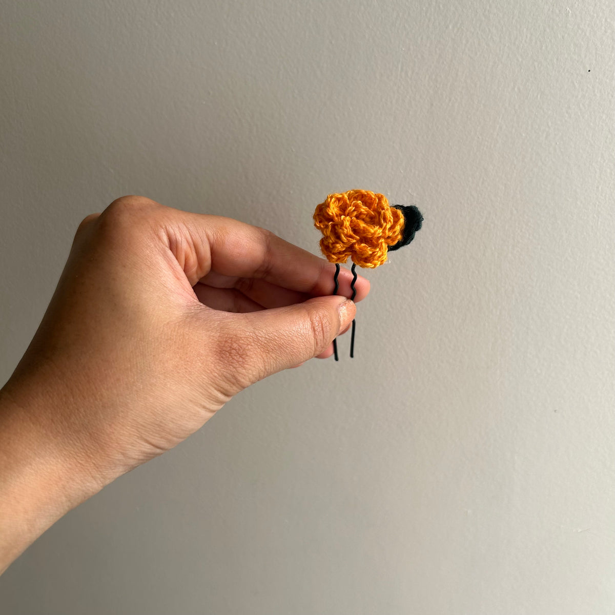 Set of 3 Marigold and 3 Rose HairPins