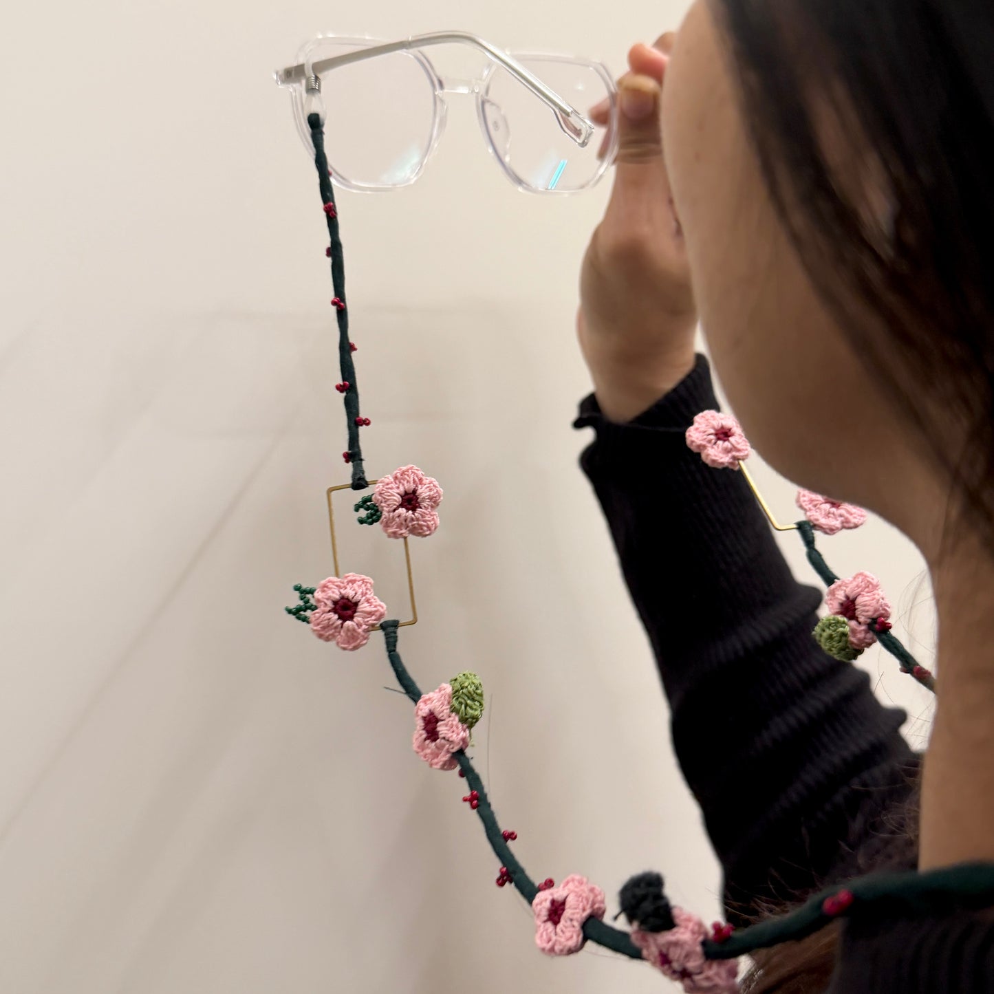 Gulabi Phool Specs String