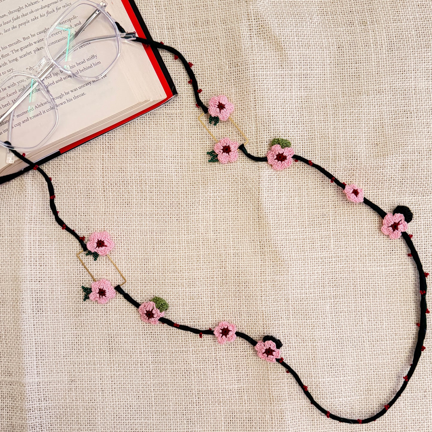 Gulabi Phool Specs String