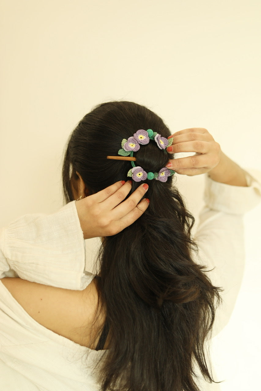 Pansy Crochet Hair Tie